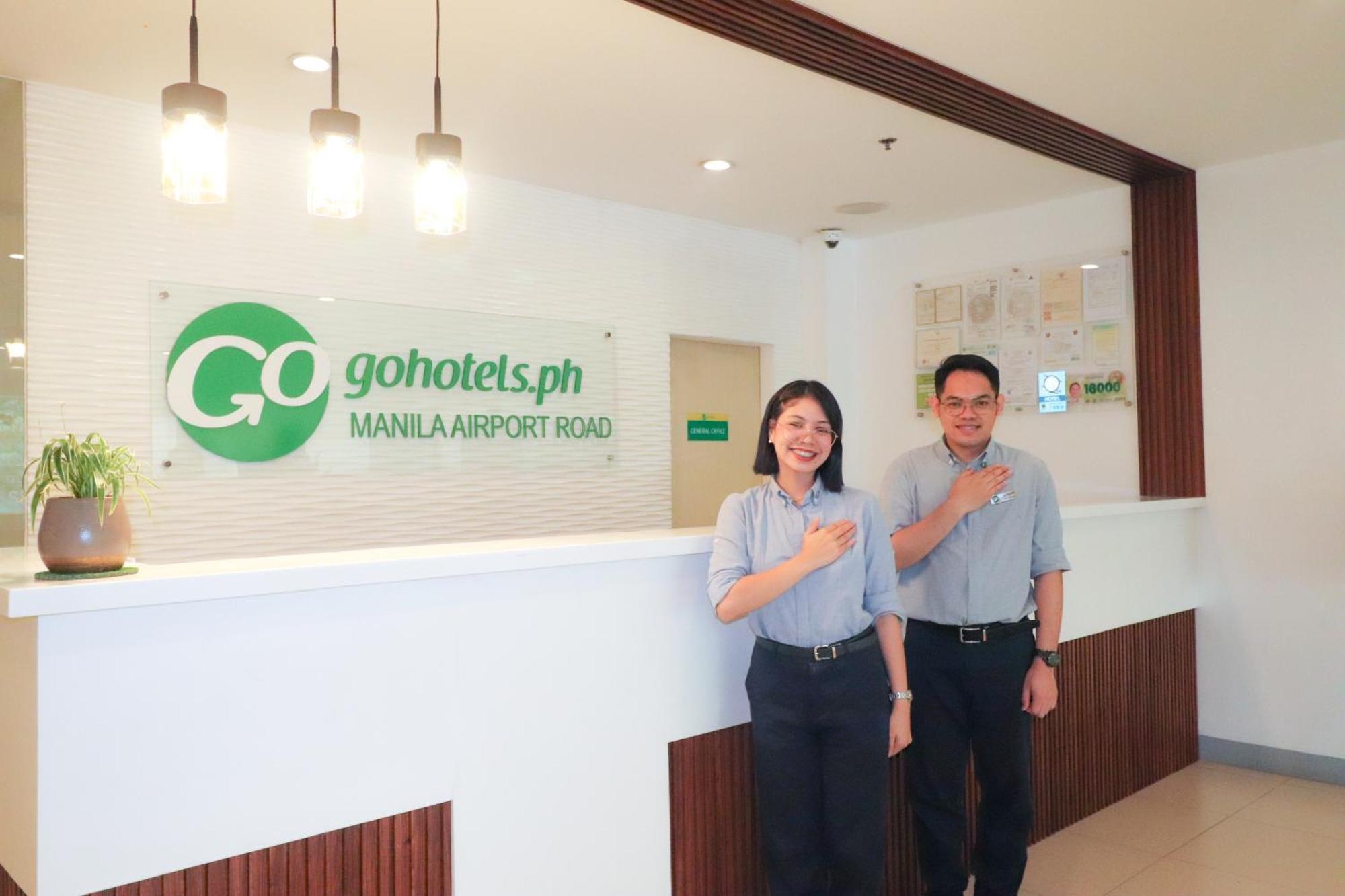 Go Hotels Manila Airport Road Paranaque City Exterior photo